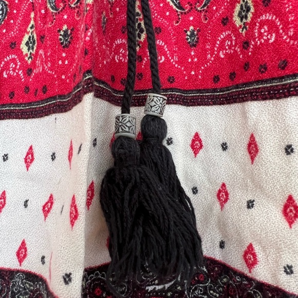 H&M Elephant Skirt - Picture 2 of 11